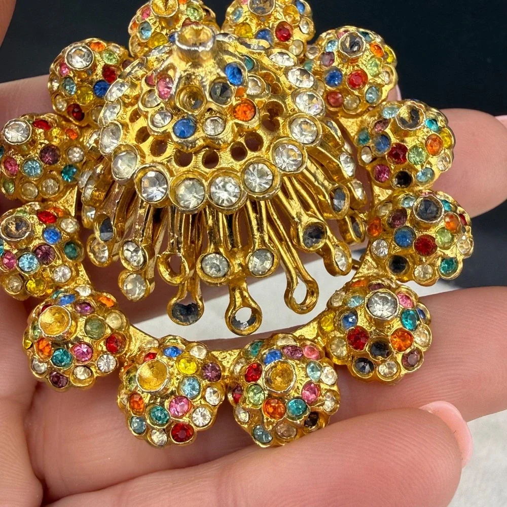 Vintage Rhinestone Dome Brooch Gold Tone Heavy READ